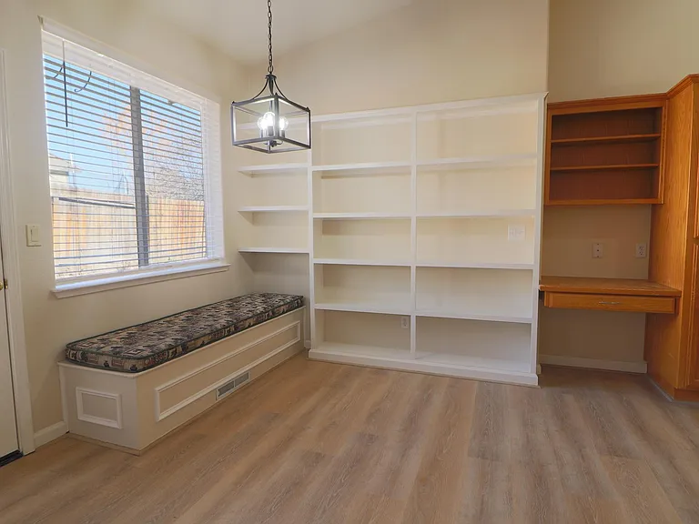 8701 White Fir St — Photo 15