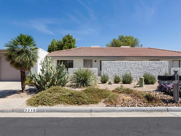 2218 N Sunshine Cir, Palm Springs, CA 92264
