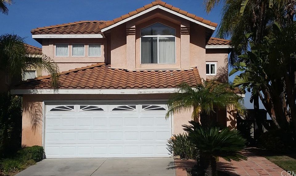 1st image of 15653 Ladera Vista Dr