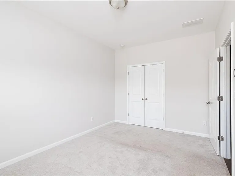 770 Sunset Park Dr — Photo 19
