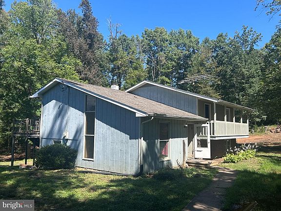 2nd image of 301 Dulaney Mountain Rd