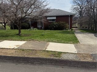 112 Easy St, Uniontown, PA 15401