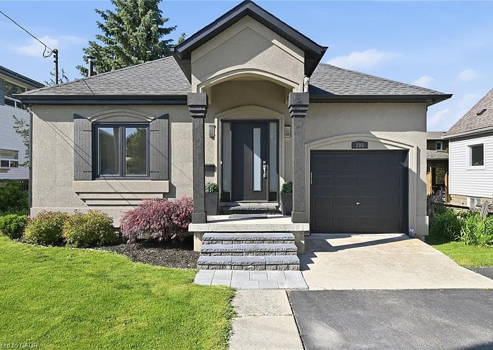1st image of 205 Dumbarton Ave