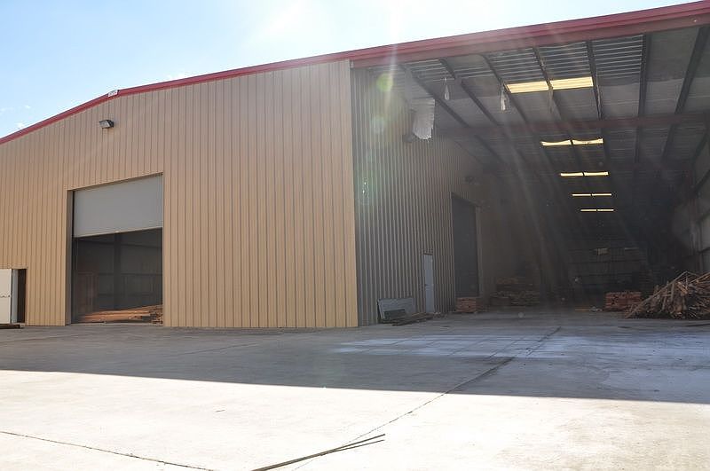 2nd image of 15174 Florida Blvd