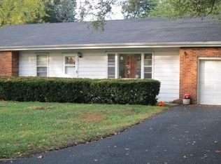 1417 Rose Dr, Champaign, IL