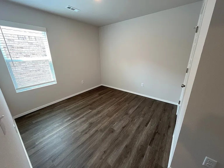 1701 Breckenridge St — Photo 11