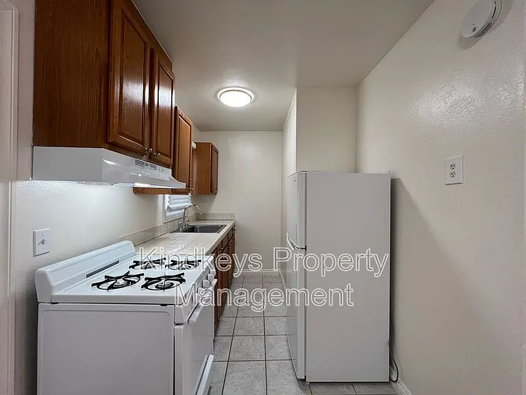 5046.5 Muir Ave — Photo 6