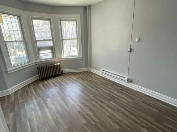 845 S 15th St, Newark, NJ