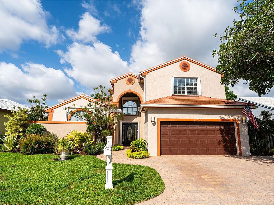 1st image of 3219 NW 22nd Avenue