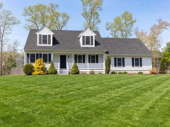 214 Steere St, Attleboro, MA 02703