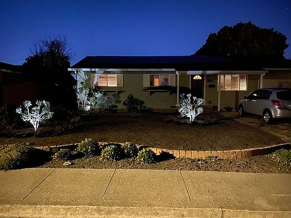 2nd image of 1637 Weaverly Dr