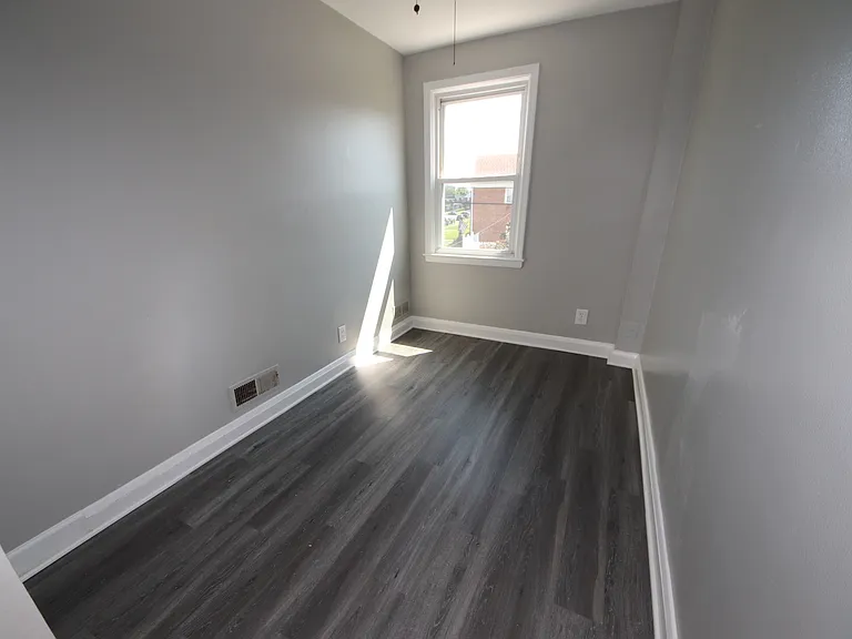 7517 School Ave — Photo 13