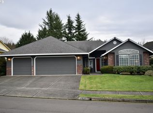 4048 NW Dahlia Loop, Camas, WA 98607
