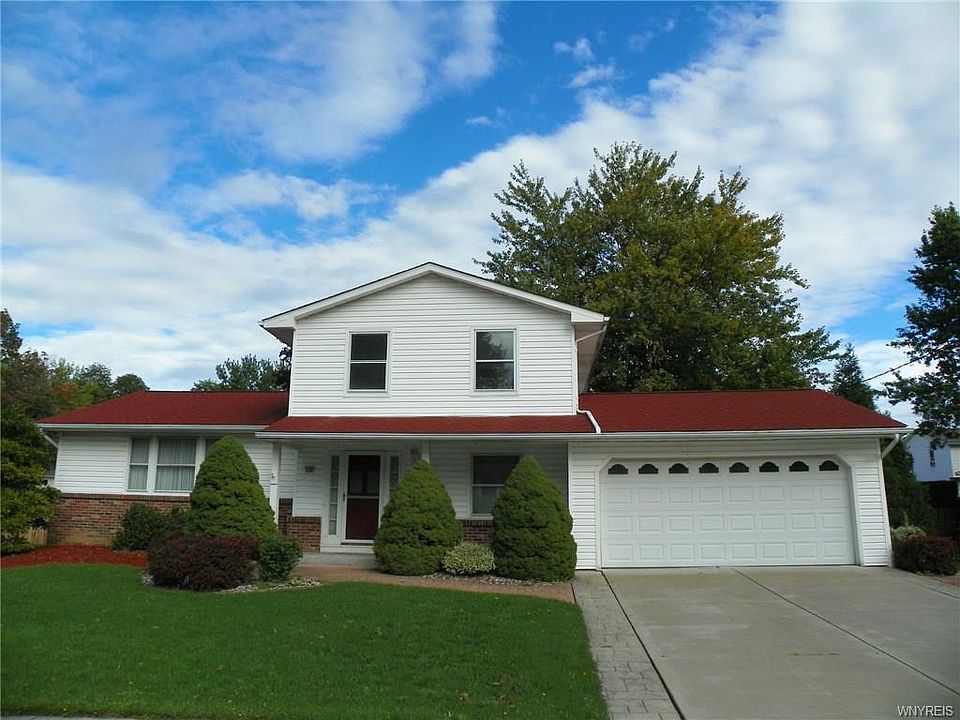 1st image of 122 Robert Dr