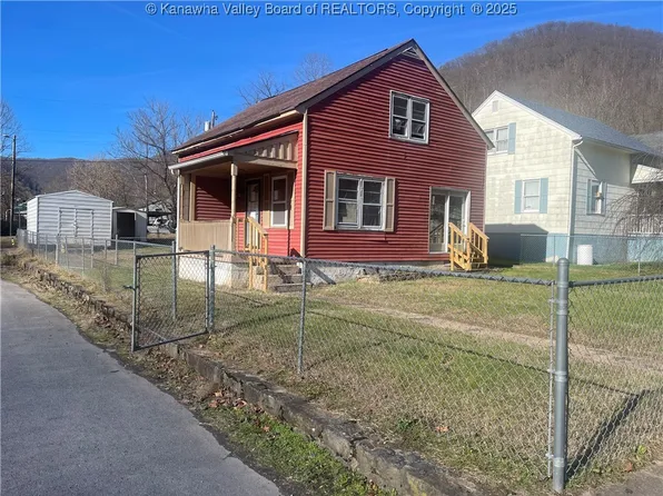 57 Barrett Cir, Wharton, WV 25208