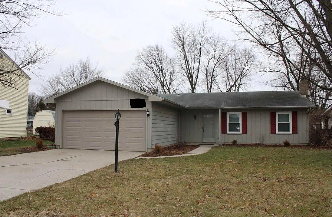 4716 Belvidere Dr photo 1