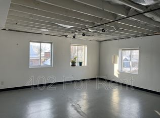 5701 NW Radial Hwy, Omaha, NE 68104