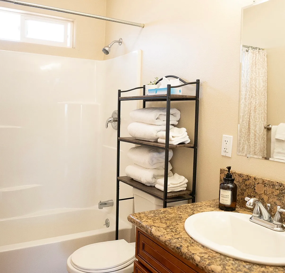 1 bed, 600 sqft, $1,250 — Photo 3