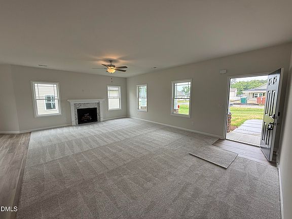 3rd image of 53 Flatland Dr