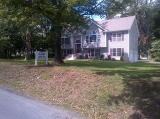 11 Cameron Ct, Marlboro, NY 12542