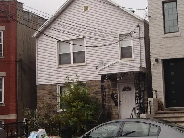 2266 29th St, Astoria, NY 11105