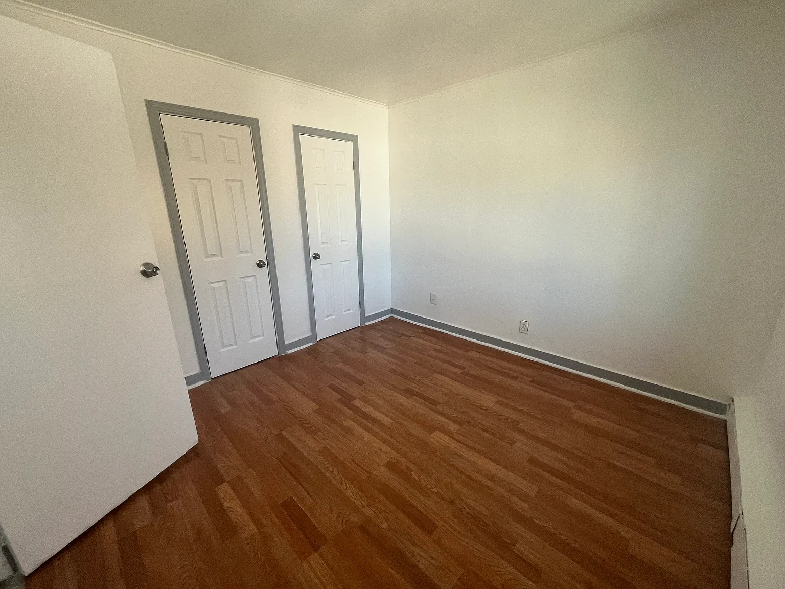 1 bed, $1,100 — Photo 4