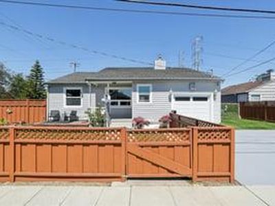 136 N Rochester St, San Mateo, CA, 94401