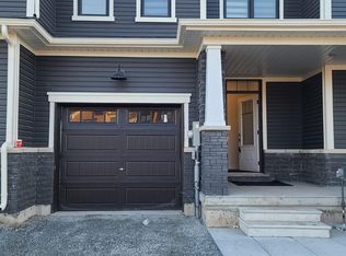 47 Rowlock St S, Welland, ON L3B 0M7