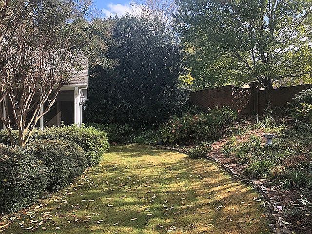 2nd image of 3508 Paces Ferry Cir SE