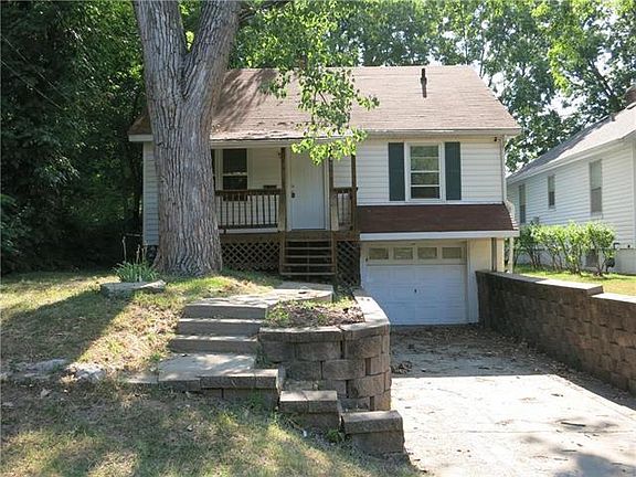 2nd image of 405 N Crysler Ave