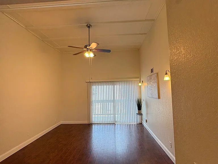 3485 Rebecca Ln #G — Photo 4