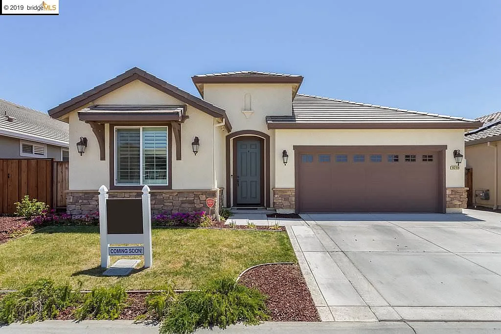 8206 Brookhaven Cir photo 1