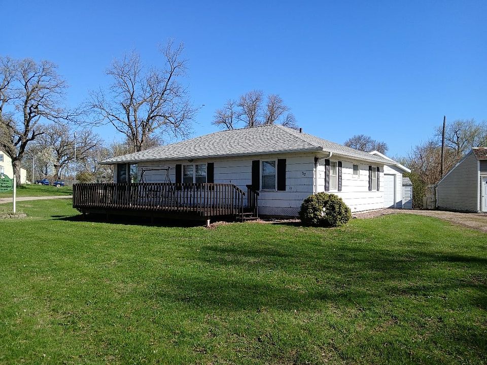 1st image of 312 Lake Ave