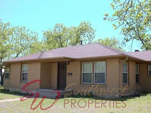 1110 N Neblett St Photo 1