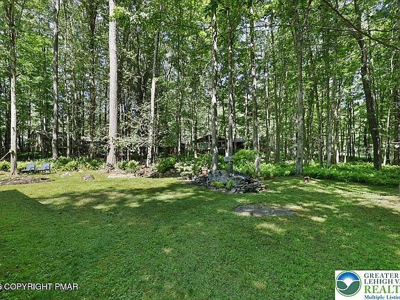 2nd image of 137 Outer Dr