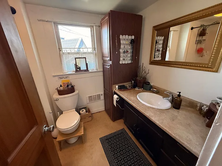 1447 Ellis St — Photo 13