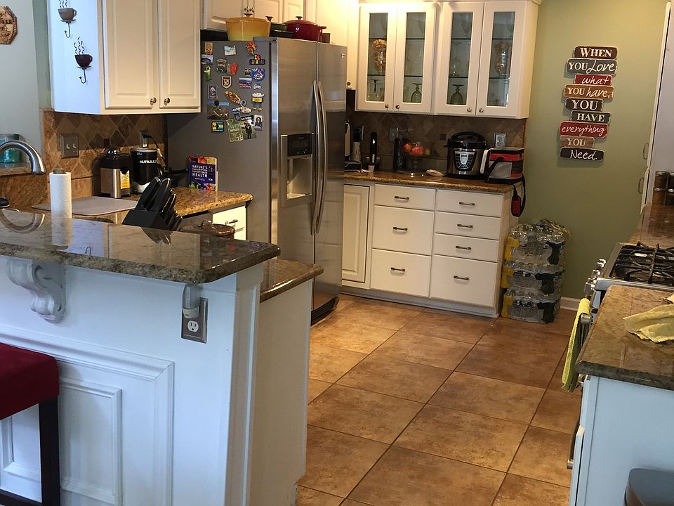 2nd image of 5089 Winding Glen Dr