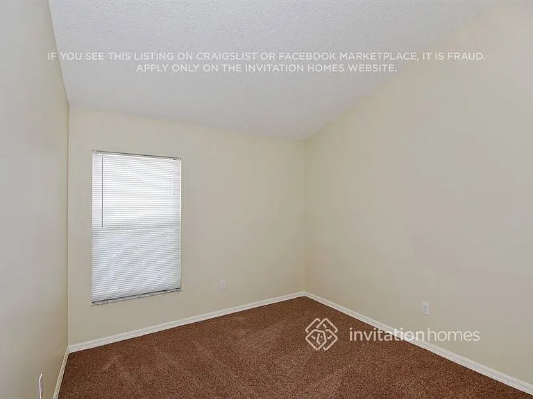 5583 Elizabeth Rose Sq — Photo 4
