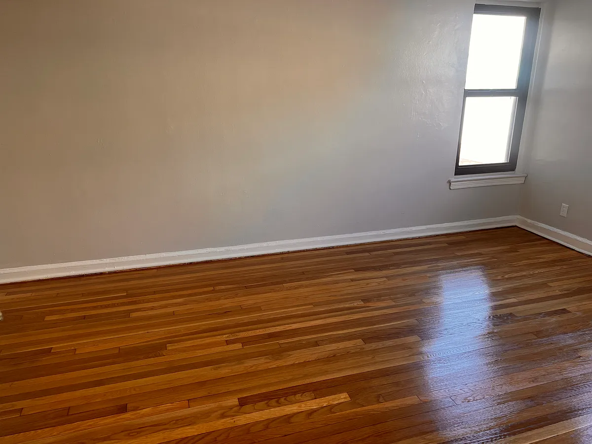 Building Photo - 467-468 Lincoln Ave #1