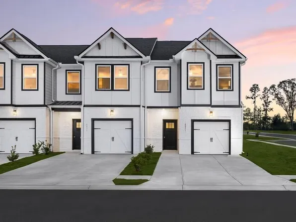 5280 Magnolia Grove Way, Gainesville, GA 30504