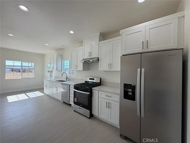 7684 Ruthann Ave — Photo 6