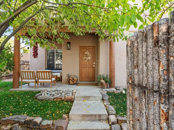 4303 Wandering Trail Ln, Santa Fe, NM 87507