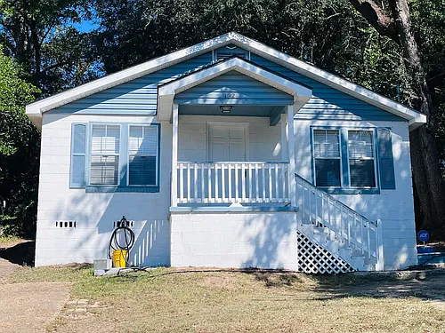 1228 Alabama St Photo 1