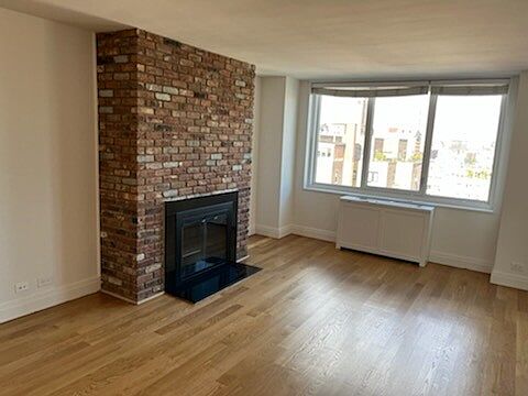 1st image of 424 W End Ave #2110