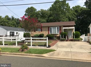 1202 Darlington St, District Heights, MD 20747