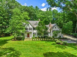 57 Rilling Rdg, New Canaan, CT 06840