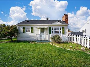 121 W Circle Dr, Dayton, OH 45449