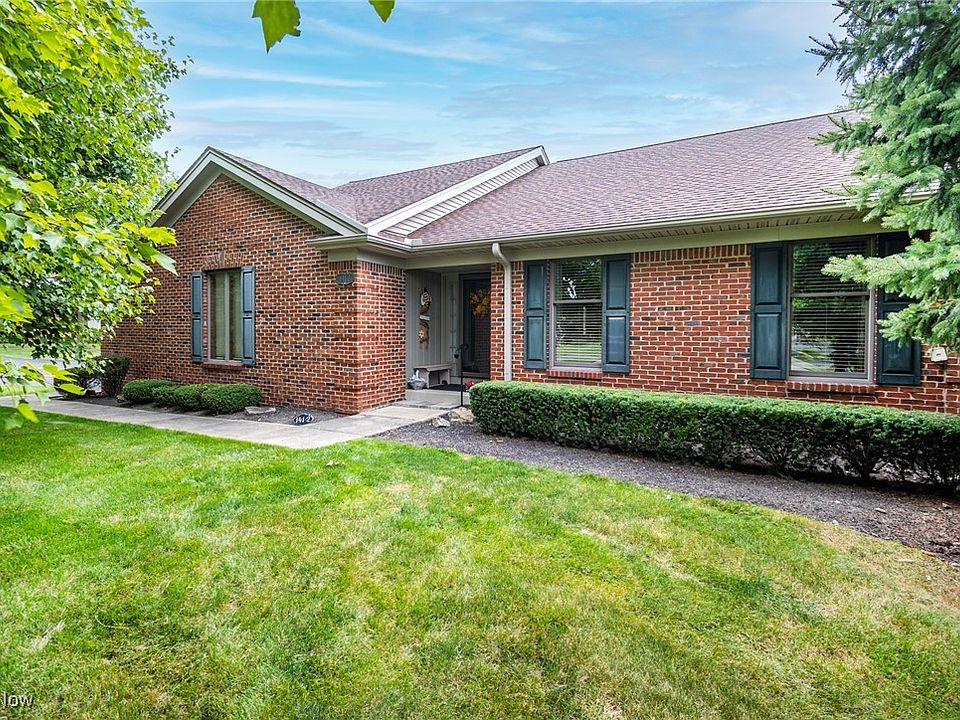 1st image of 141 Talsman Dr #2