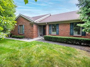 141 Talsman Dr #2, Canfield, OH