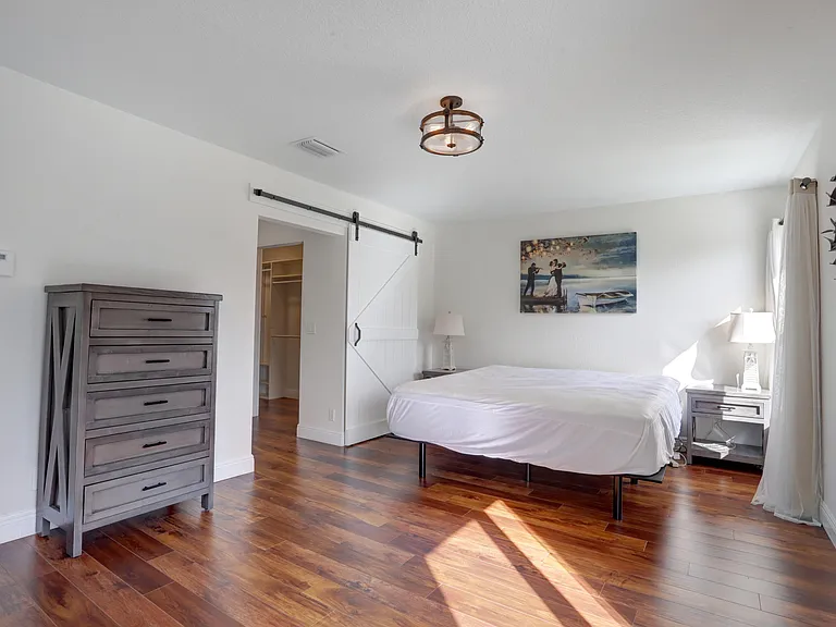 4018 Bluff Harbor Way — Photo 18